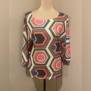 Isle Hexagon Patterned Dolman Sleeve Top, size Medium